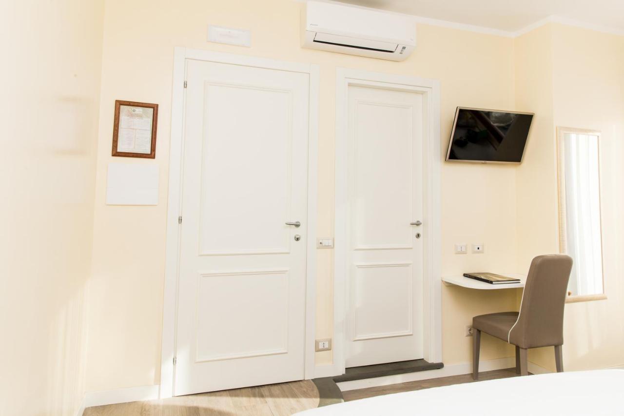B&B Il Castello Тиволи Экстерьер фото